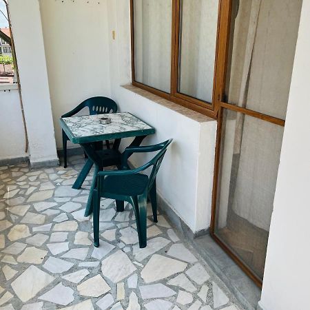 Kesta Sus: Beachside Apartments with Private Terraces in Nesebar Exterior photo
