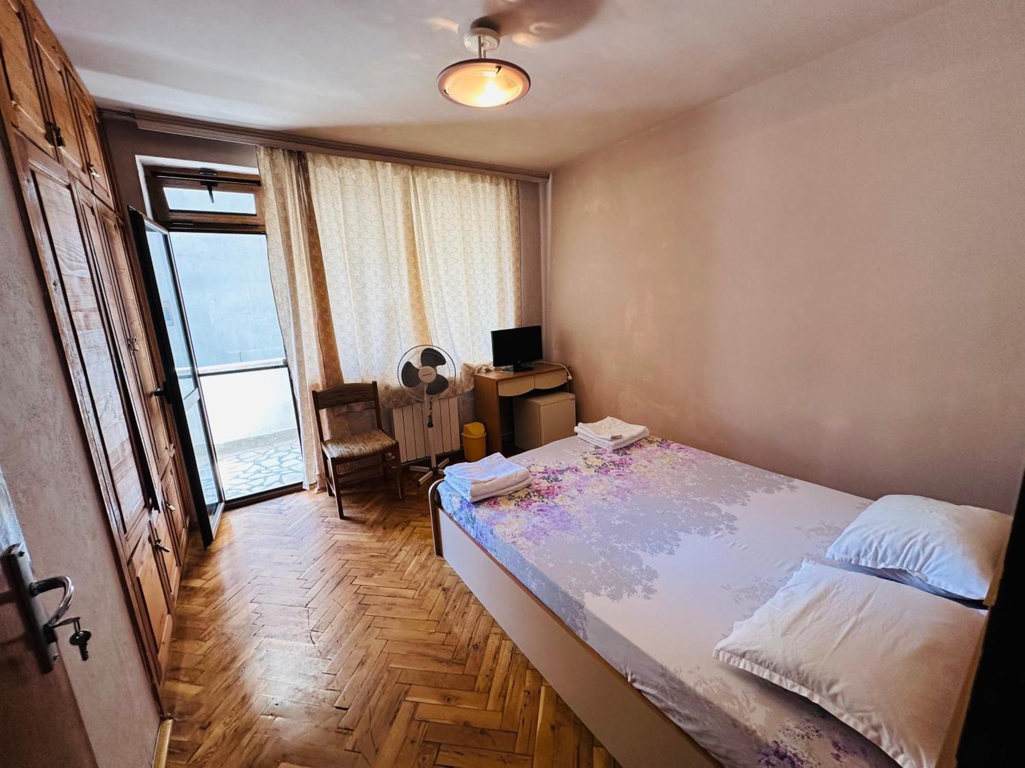 Kesta Sus: Beachside Apartments with Private Terraces in Nesebar Exterior photo